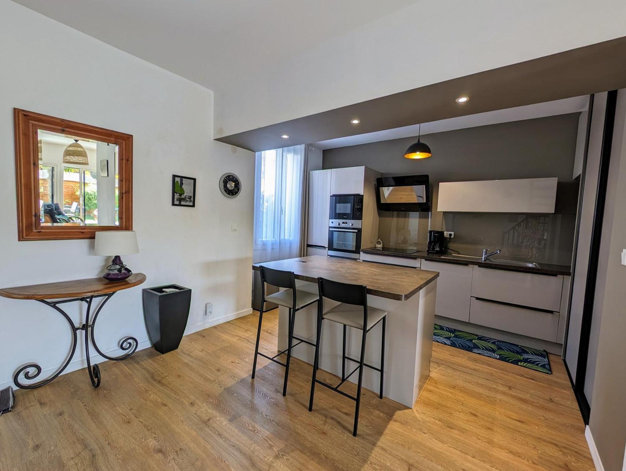 Maison Spacieuse Avec Jardin Proche Plage & Centre Pornic Eksteriør bilde